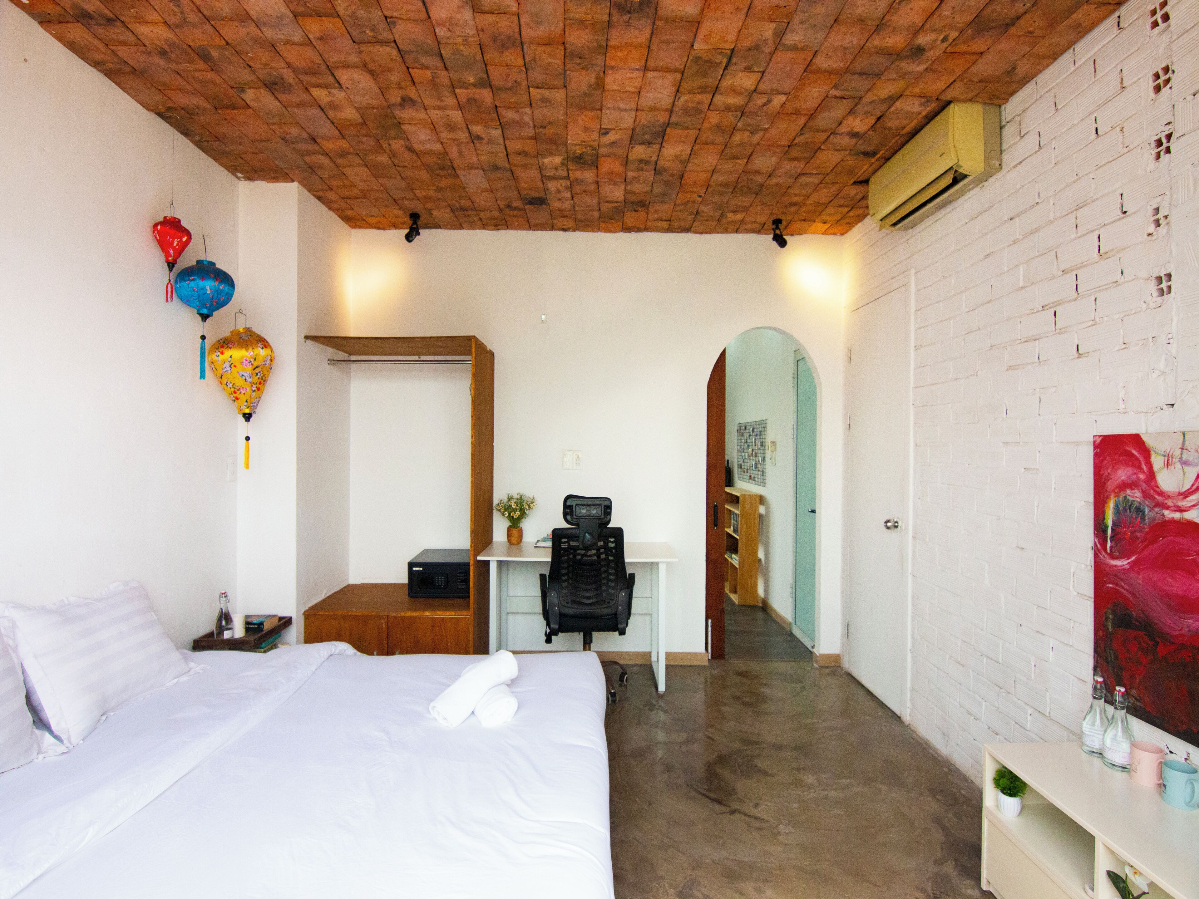 Design Room, 2 Bedrooms, Balcony, Garden View | 1 bedroom, Egyptian cotton sheets, premium bedding, pillowtop beds