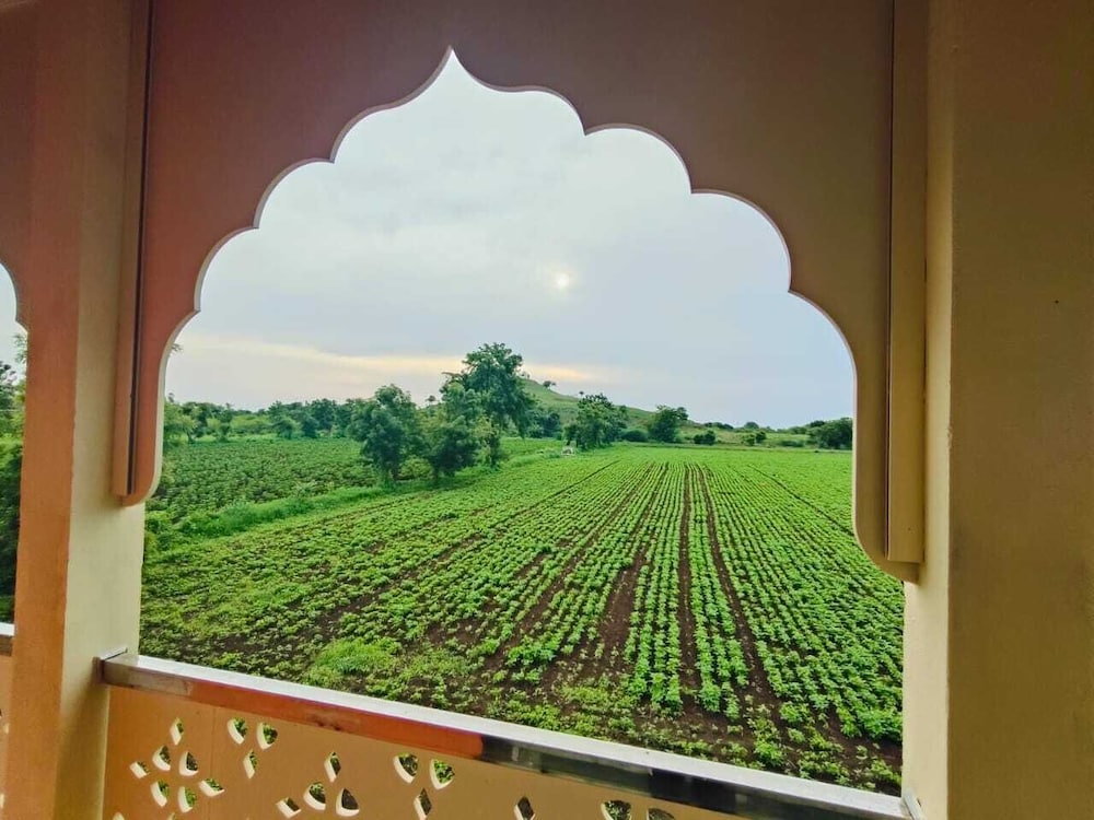 2 Star Hotels