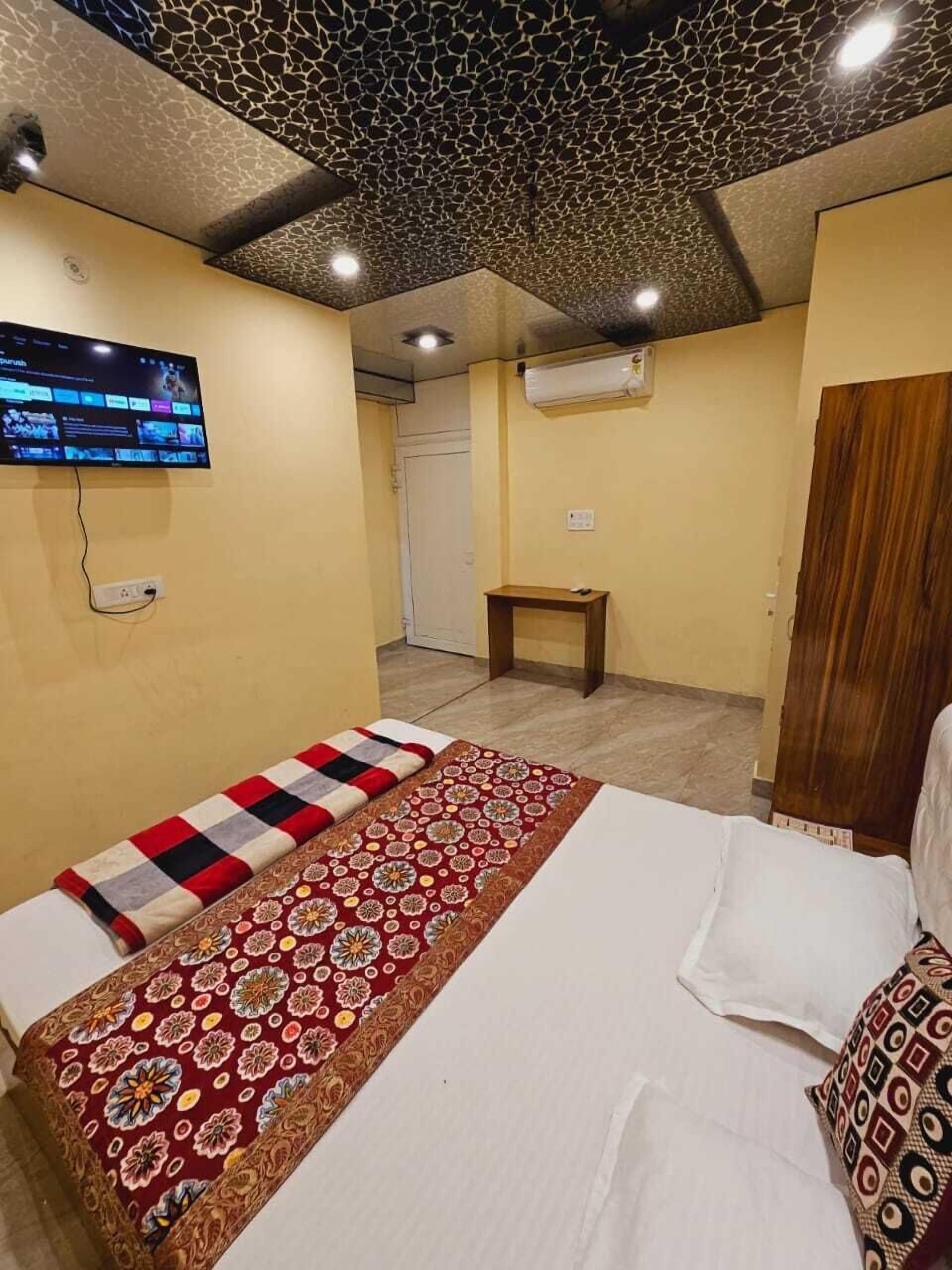 Kamar Standar | Wi-Fi gratis dan seprai linen