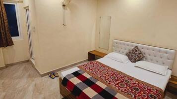Chambre Standard | Wi-Fi gratuit, draps fournis