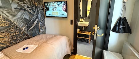 Peacock 5-Påfugl 5 | Free WiFi, bed sheets