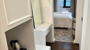 Suite Comfort | 1 kamar tidur, selimut bulu angsa, minibar gratis, dan brankas