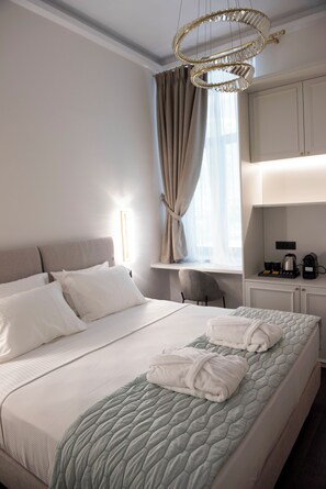 Couette en duvet d'oie, articles gratuits dans le mini-bar