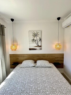 3 soverom, strykejern/-brett, reiseseng for barn og wi-fi