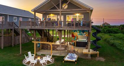 Beachfront Oasis! Swim Spa, Firepit, Slide + More!
