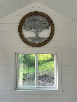 Interior - Charming Clover Creek Inn, On Summerhill Brewing (Locke)