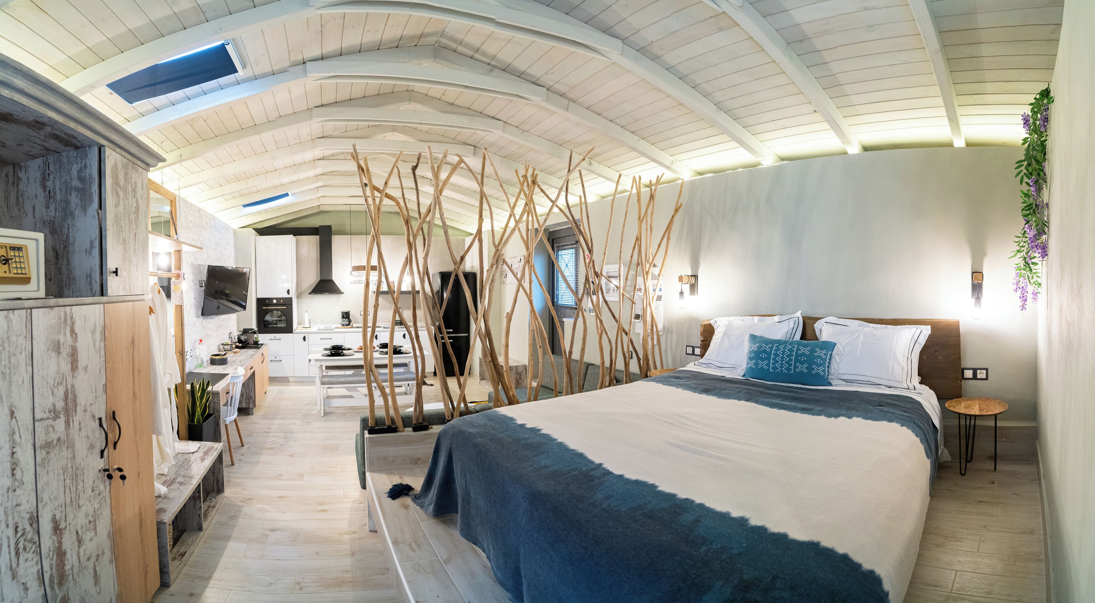 コテージ ガーデンビュー | 遮光カーテン、アイロン / アイロン台、WiFi (無料)