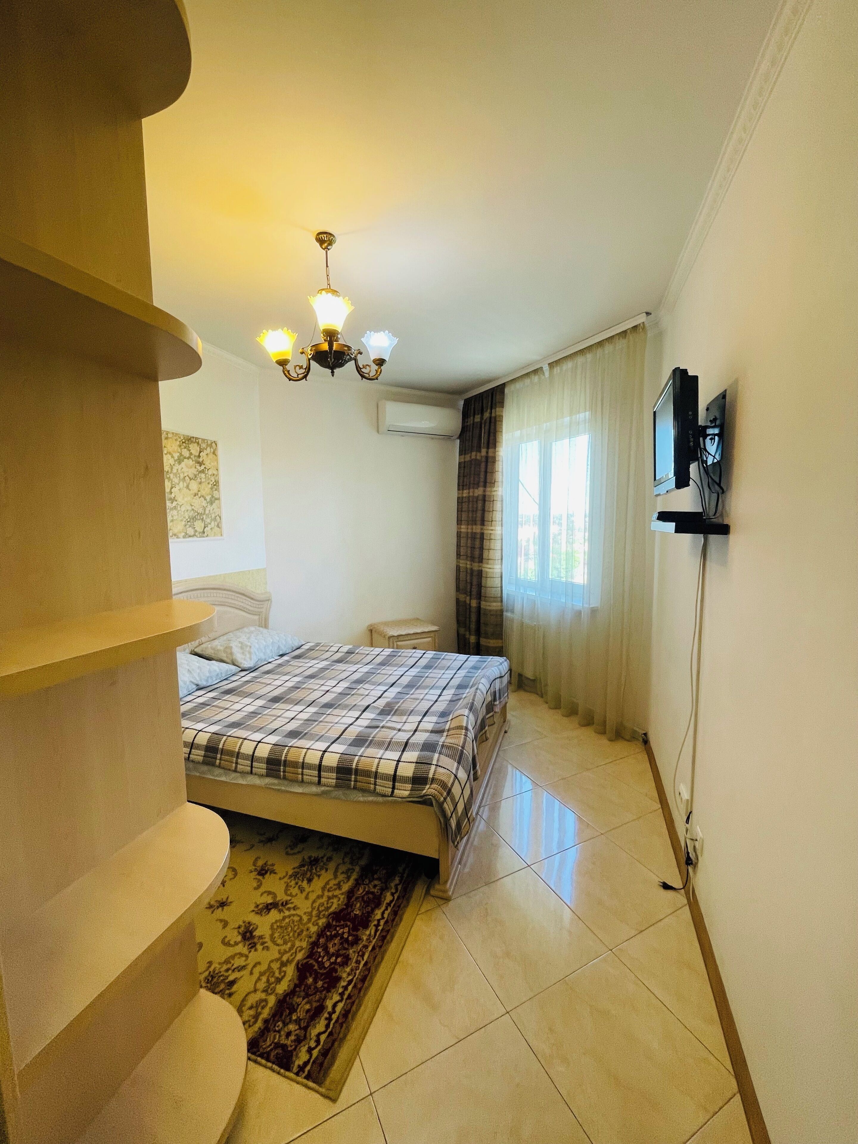 3 bedrooms, iron/ironing board, free WiFi