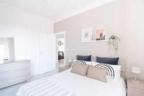 1 soverom, wi-fi (inkludert) og sengetøy