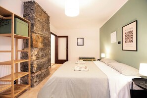 1 quarto, ferros/tábuas de passar roupa, Wi-Fi de cortesia