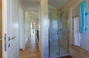 Hair dryer, towels, soap, toilet paper - Villa Anastasia - Villa Vilanija (Vilanija)