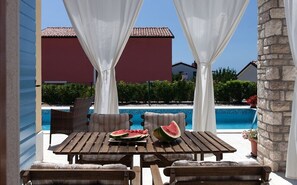 Outdoor dining - Villa Anastasia - Villa Vilanija (Vilanija)