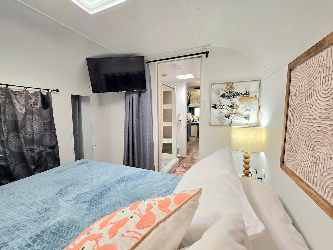 1 dormitorio, escritorio, wifi y ropa de cama