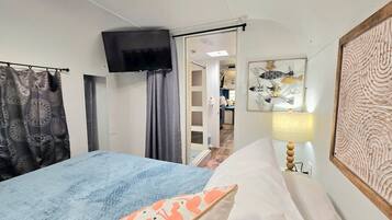 1 dormitorio, escritorio, wifi y ropa de cama