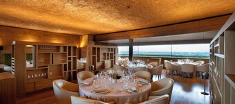 เอสเปริต โรคา โรงแรม  