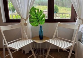 Quarto standard, vista para o jardim | Wi-Fi de cortesia, roupa de cama
