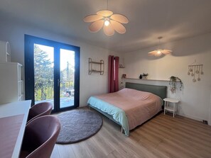 7 多间卧室、WiFi、床单