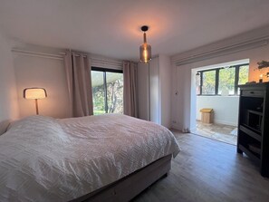 7 habitaciones, wifi y ropa de cama 