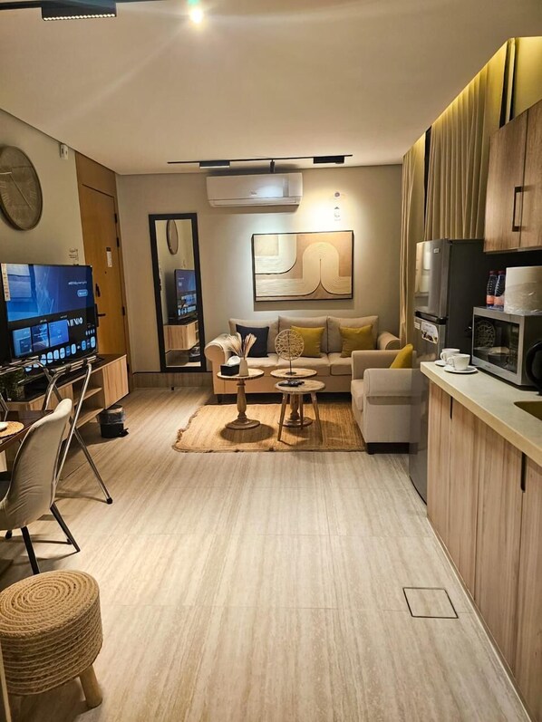 Exclusive Apartment | Living area