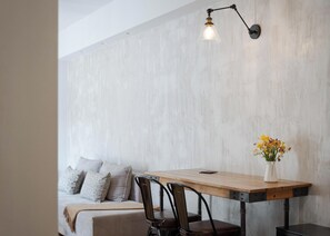 Interior - Acropolis Atmospheric Apartment (Athina)