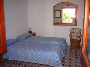 2 bedrooms, in-room safe, iron/ironing board, travel crib