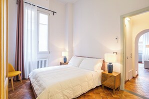 2 室のベッドルーム、アイロン / アイロン台、旅行用ベビーベッド、WiFi