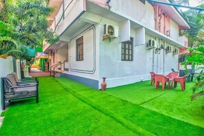 Front of property - Jacks Calangute place (Calangute)