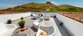 Apartamentos Consuegra