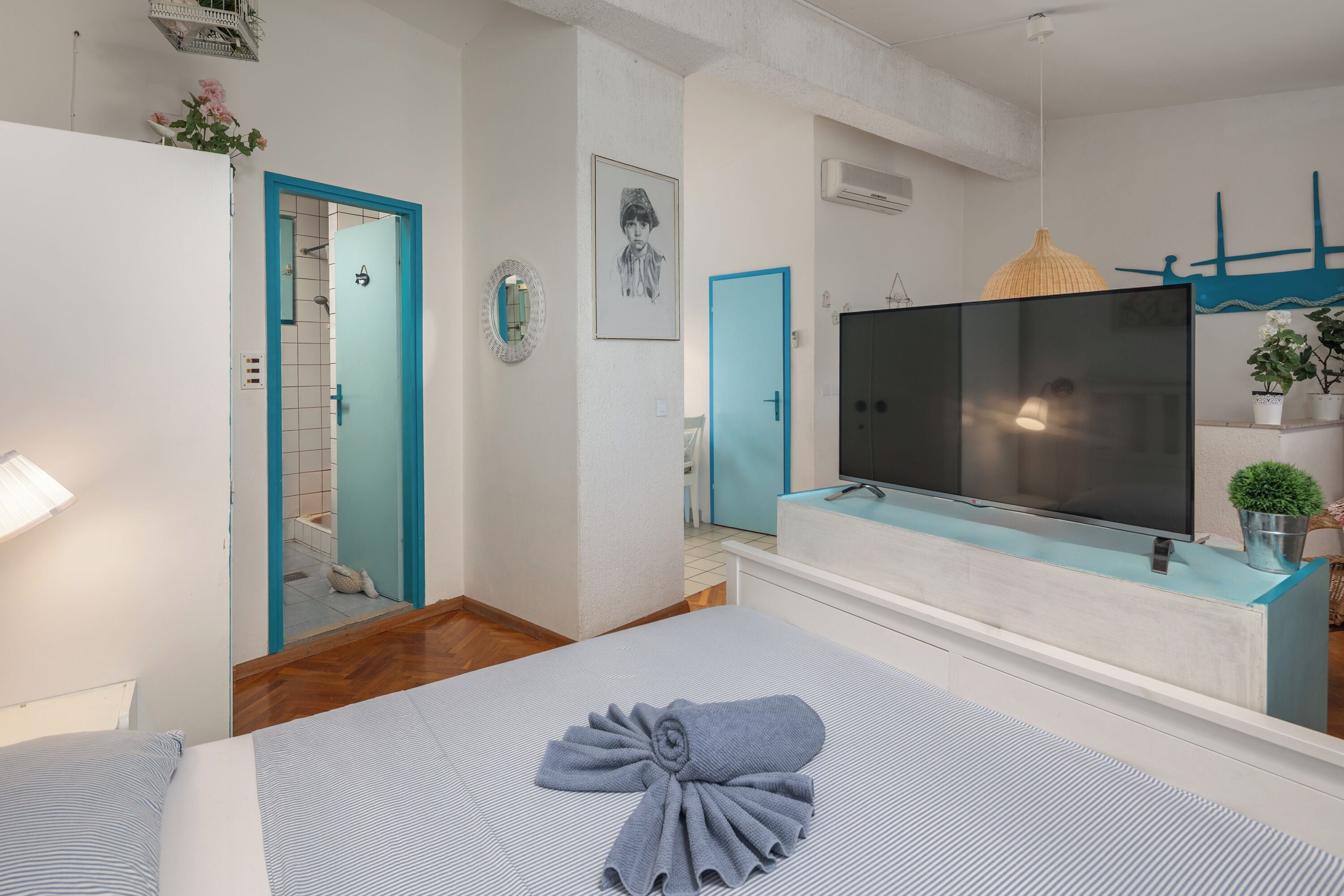 Familjehus - flera sovrum (Charming Apartment Marina) | 1 sovrum, strykjärn/strykbräda, gratis wi-fi och sängkläder