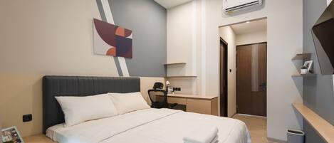 Deluxe Room | Free WiFi, bed sheets