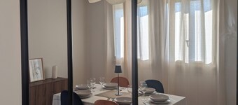 Cosy, fully-equipped gite close to the zoo and castles.