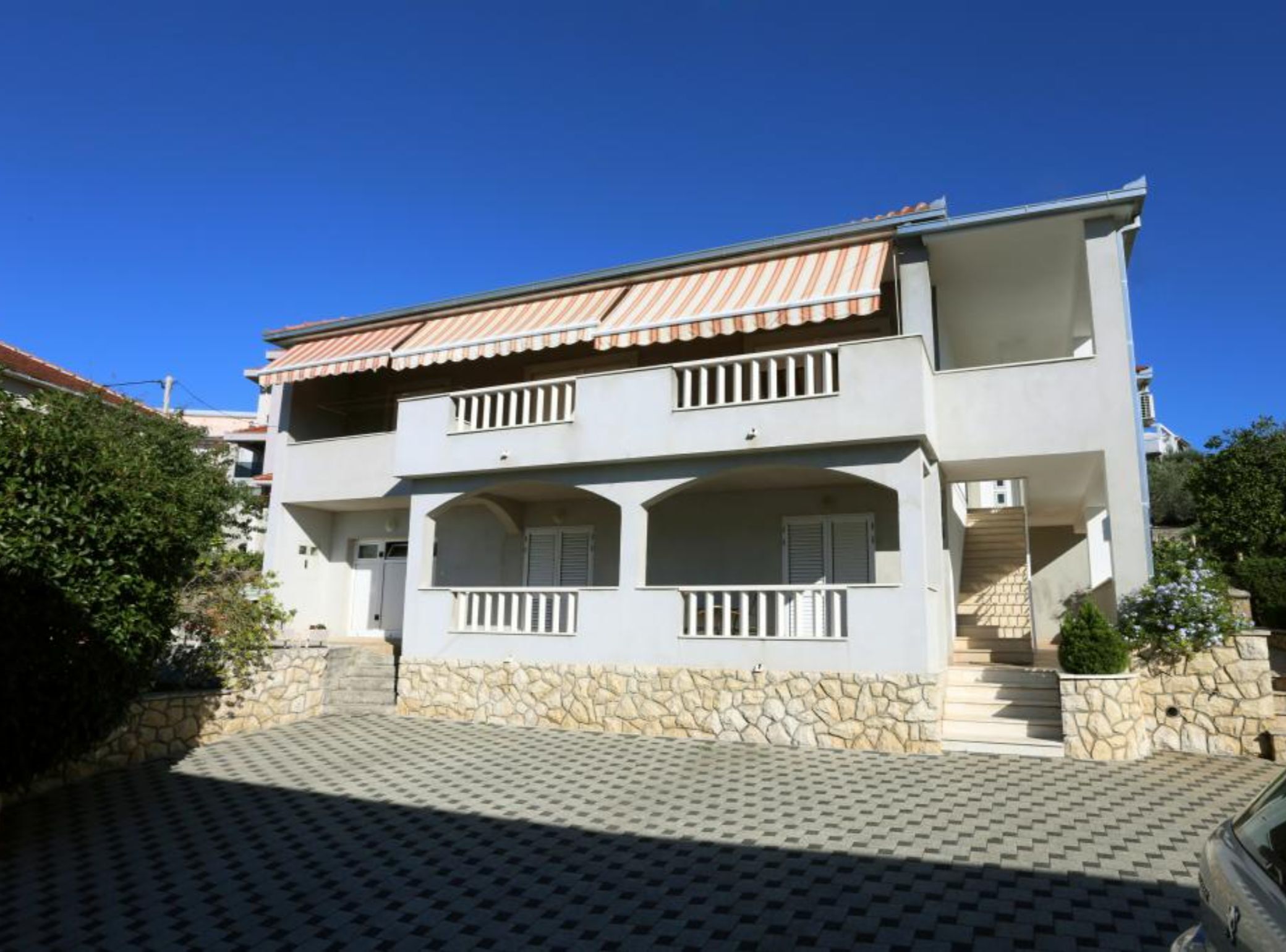 Apartment (One-Bedroom Apartment With Terrace An) | Property entrance