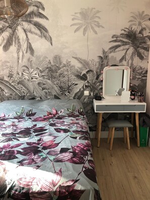 1 bedroom, iron/ironing board, free WiFi