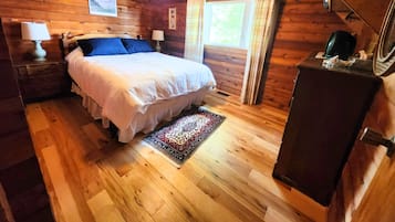 2 bedrooms, iron/ironing board, travel crib, WiFi