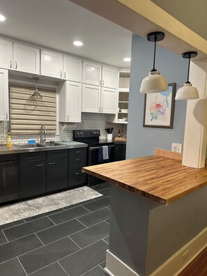 Microwave, oven, stovetop, dishwasher