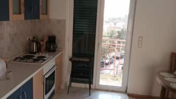 Apartment (Spacious and Cozy Apartments Dugi Rat) | Private kitchen | Fridge