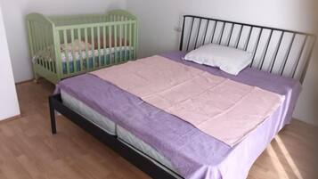 Apartment (Spacious and Cozy Apartments Dugi Rat) | 3 bedrooms