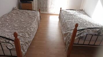 Apartment (Spacious and Cozy Apartments Dugi Rat) | 3 bedrooms