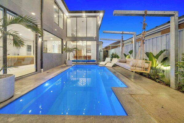 Outdoor pool, a heated pool