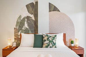 Deluxe Room, 1 Queen Bed | Free WiFi, bed sheets - Cove Arganta (Canggu)