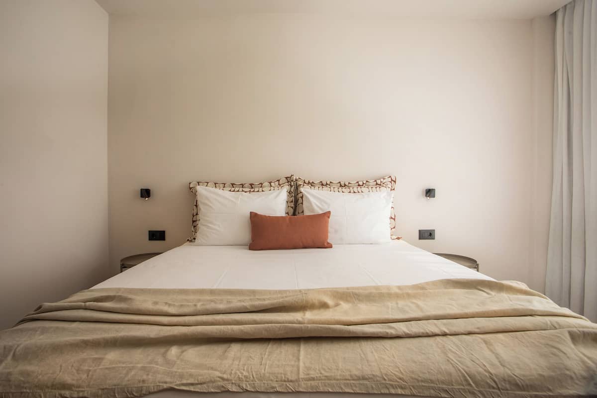 Comfort Double or Twin Room | In-room safe, blackout drapes, soundproofing, free WiFi