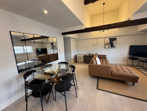 Apartment | 2 bedrooms - Urban Oasis - From 140 Per Night (Wokingham)