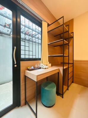 Deluxe Δίκλινο Δωμάτιο (Double) | Γραφείο, δωρεάν Wi-Fi, κλινοσκεπάσματα 