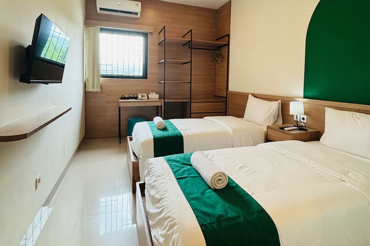Superior Twin Room