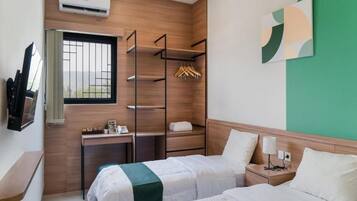 Superior Twin Room | Free WiFi, bed sheets