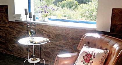 Refúgio do Raposo - CASA da Ribeira (AGROTURISM)