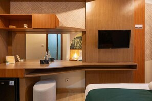 Deluxe Room, Balcony