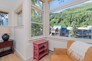 Interior - Cornet Creek-Curate Telluride, Near Market, Lift 7, Remodeled, Parking, FPL (Telluride)