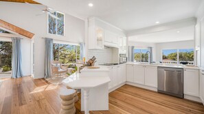 Fridge, microwave, oven, stovetop - Salt Spray - Full House (Dunbogan)