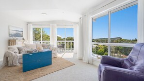 TV - Salt Spray - Full House (Dunbogan)